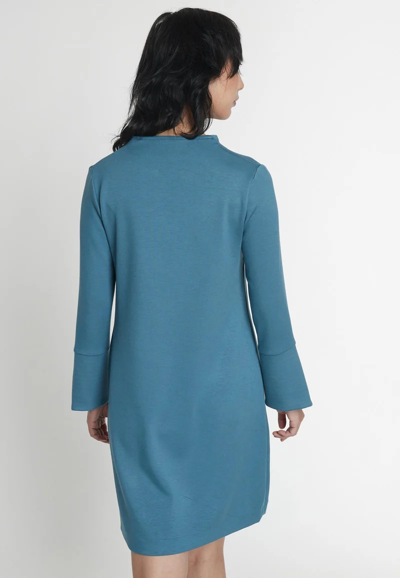 Schlichtes Kleid Inowa