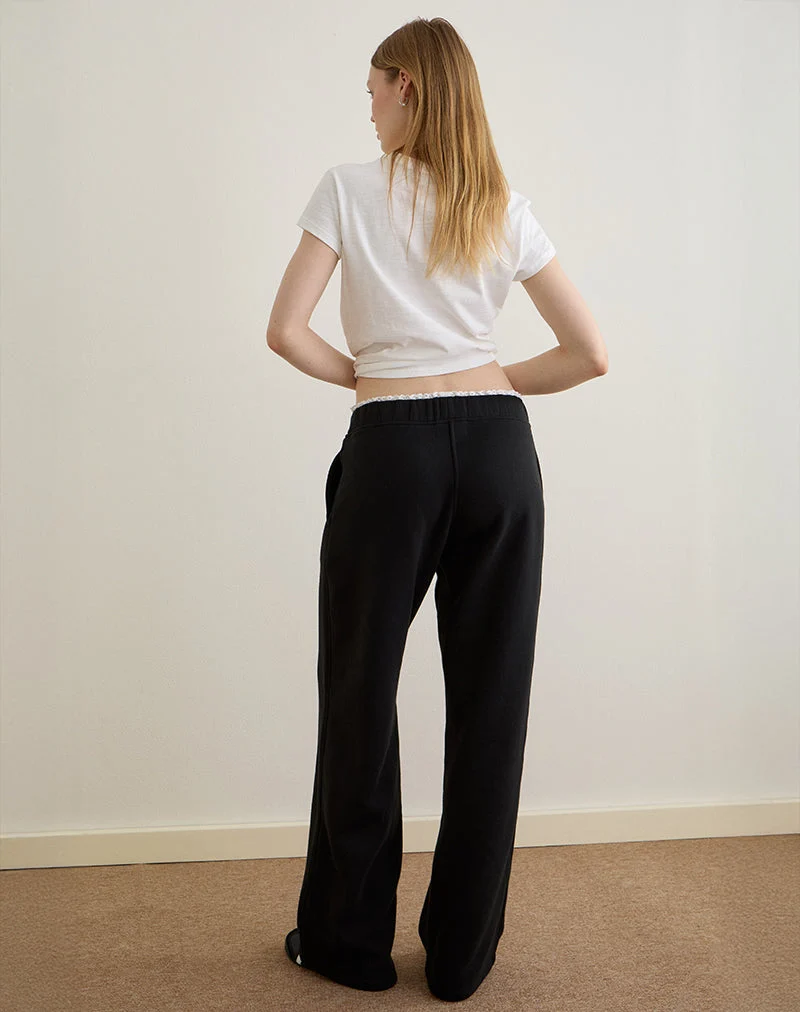 Jenita Loose Jogger in Schwarz mit weißem Picot-Besatz