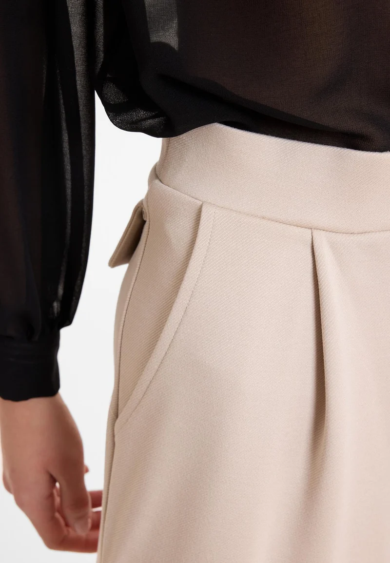 Lange Hose Aino