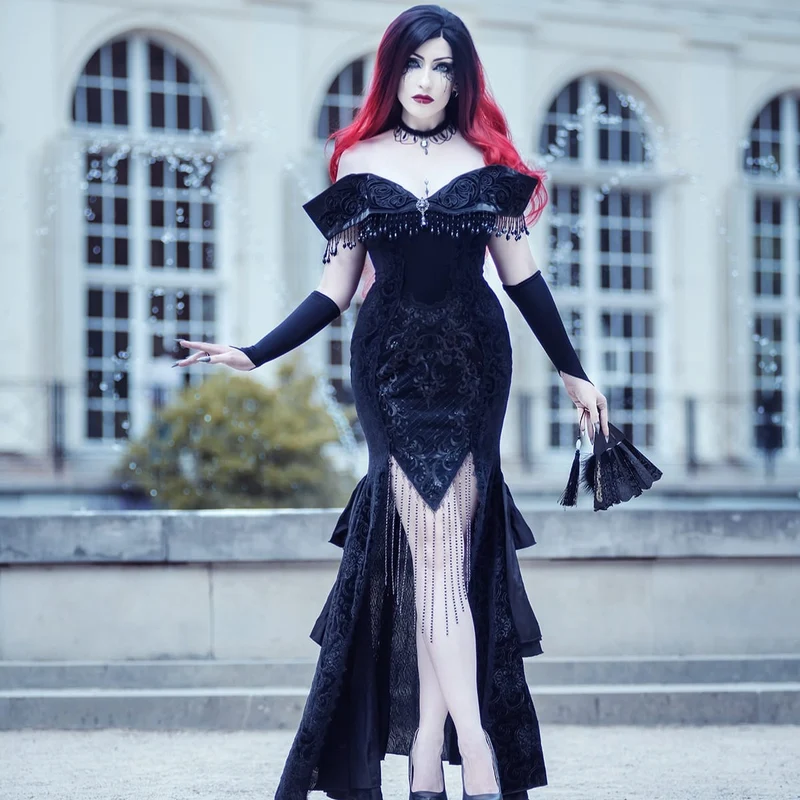 Schwarzes, gotisches Damen-Slipkleid mit Blumenstickerei und Quasten, schulterfrei, für Hochzeiten