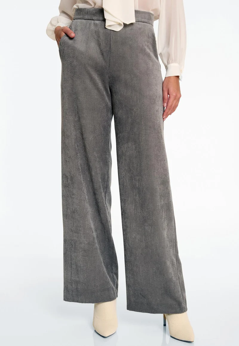 Cordhose Adima