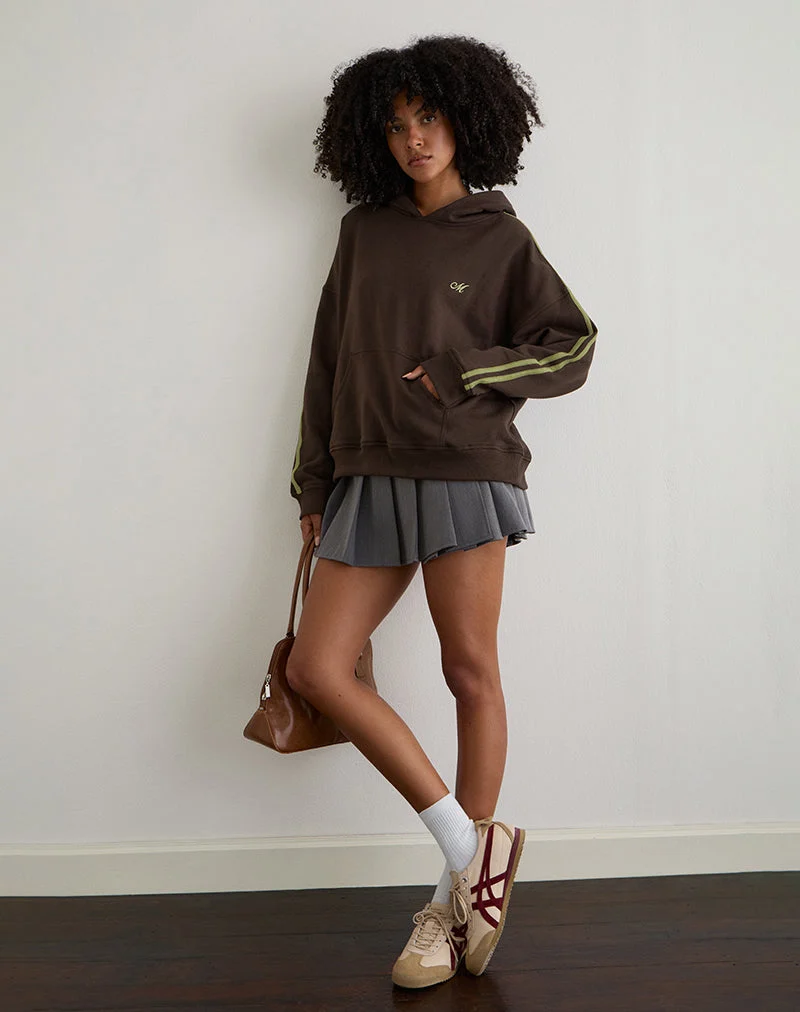 Lingwu Hoodie in Bitterschokolade mit grünem Einband und M-Stickerei