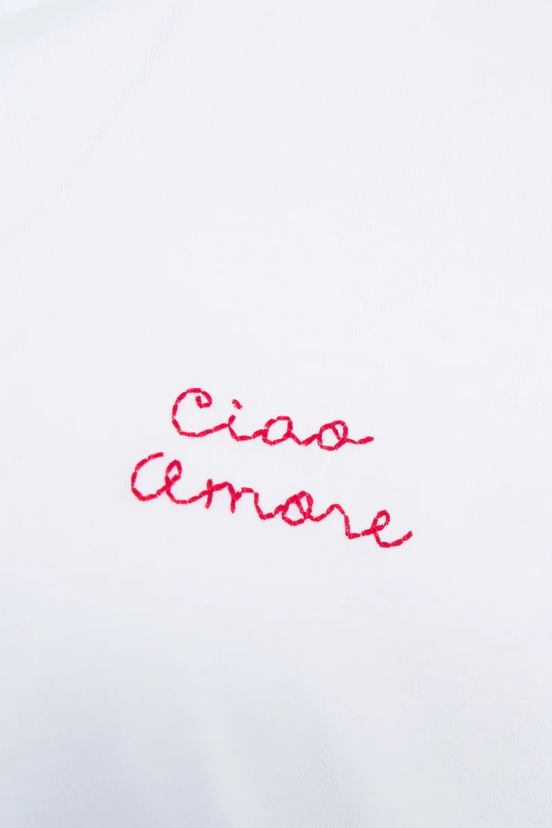 T-shirt con ricamo del logo