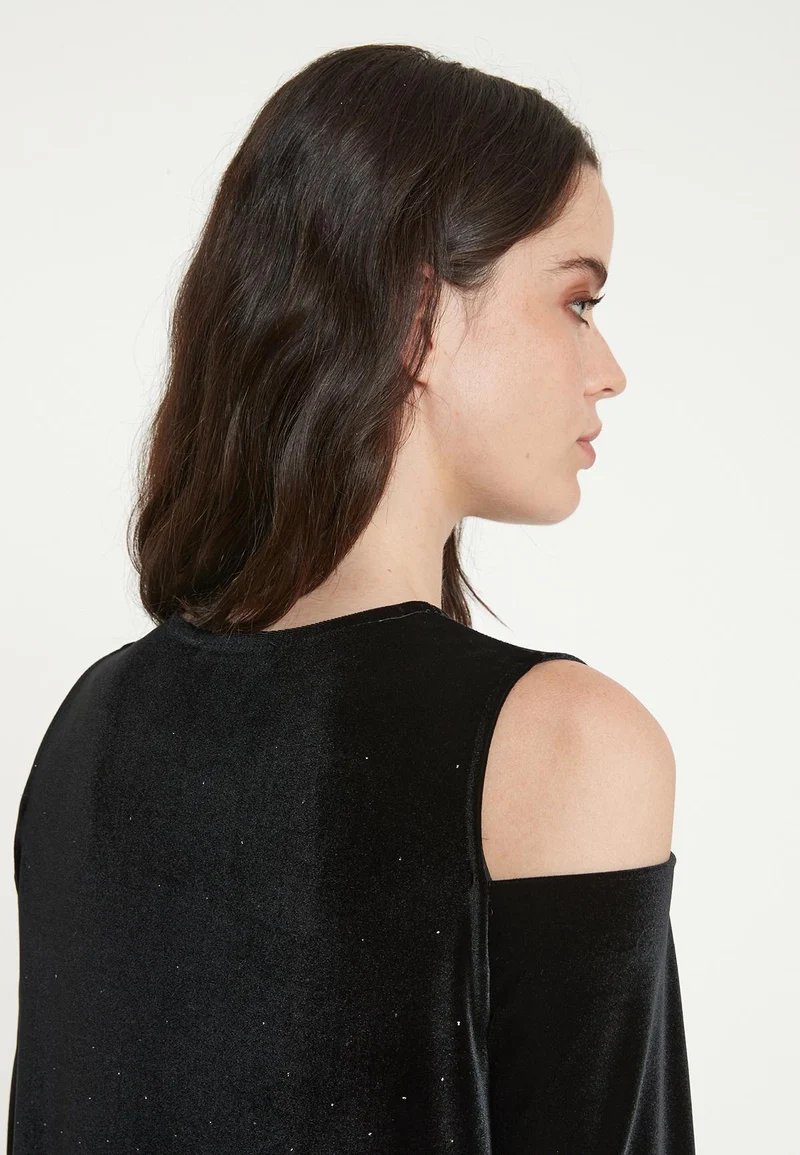 Weites Samtkleid Taheli