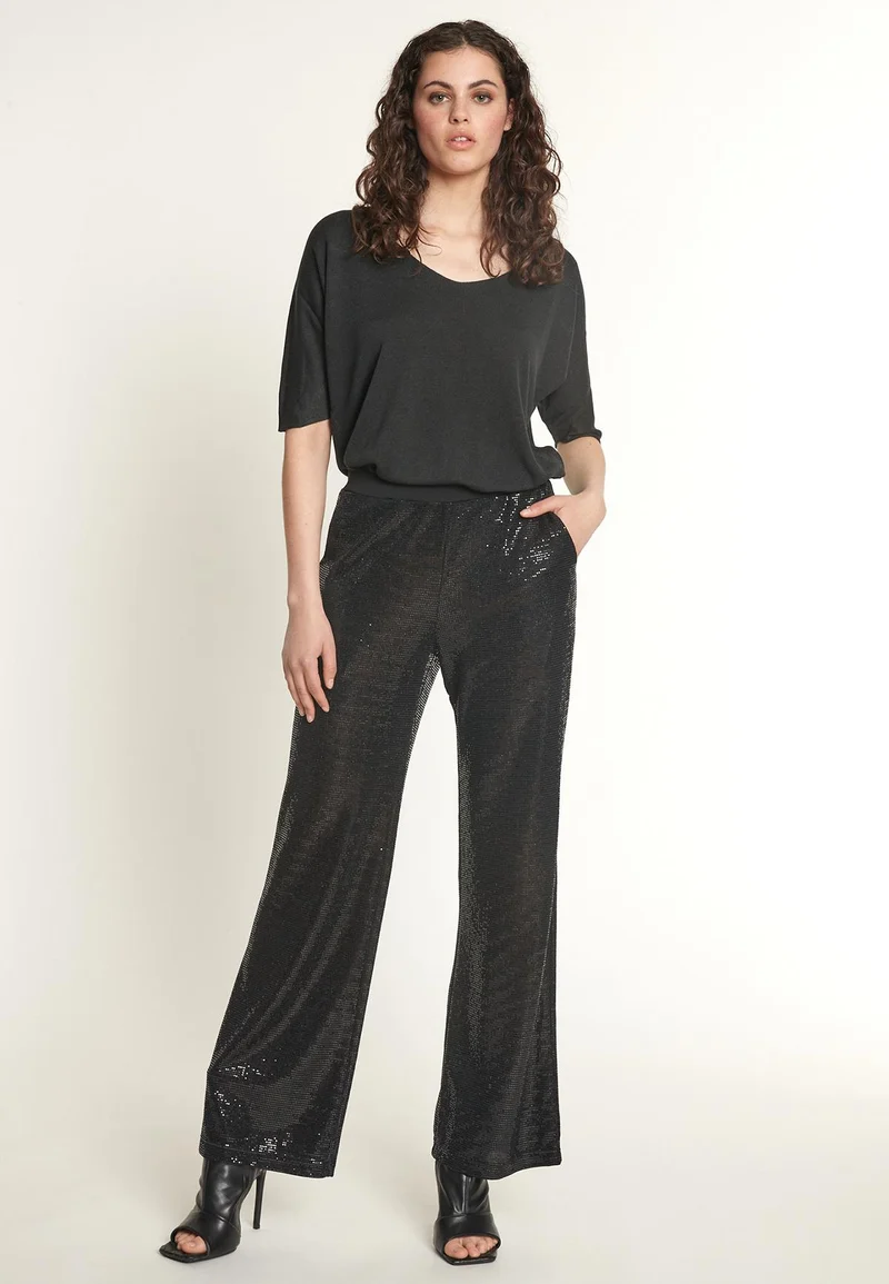 Night-Out Hose Ofyra