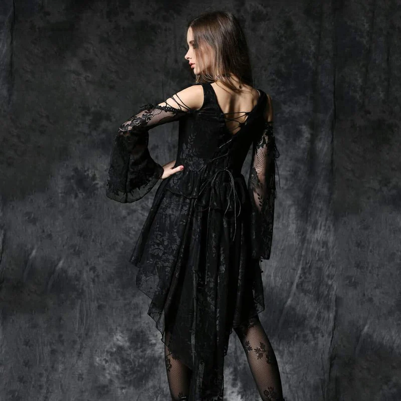 Frauen Lace Overlay Little Black Dress