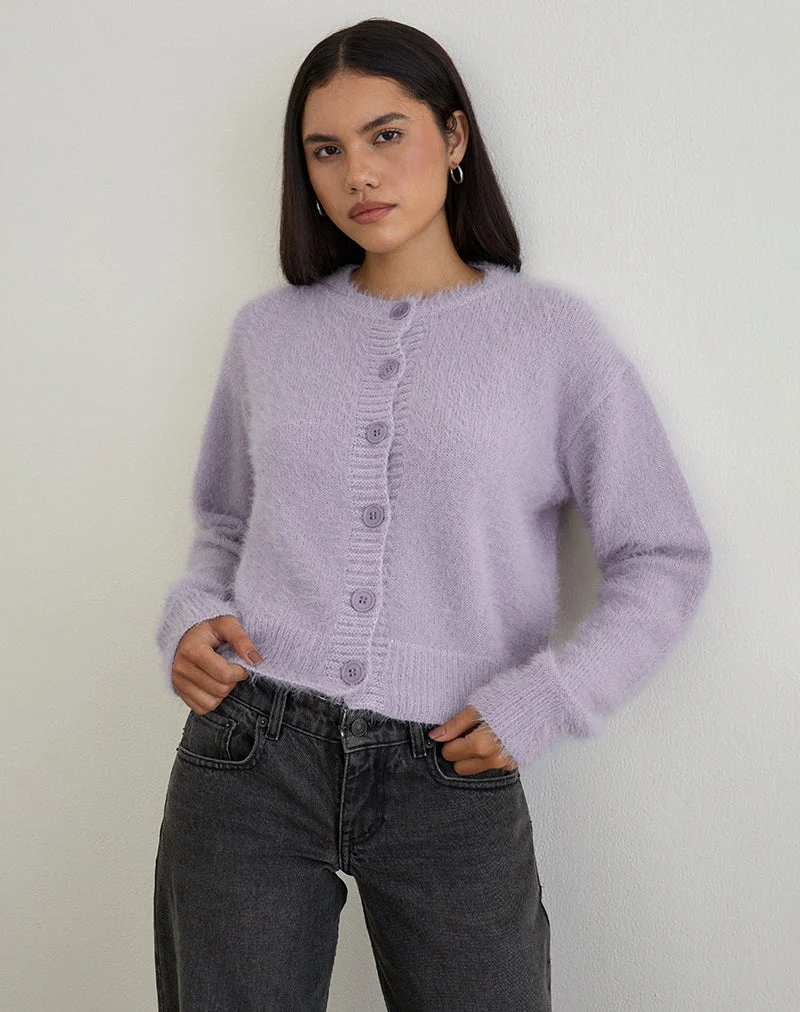 Audrina Strickjacke aus flauschigem Strick in staubigem Flieder