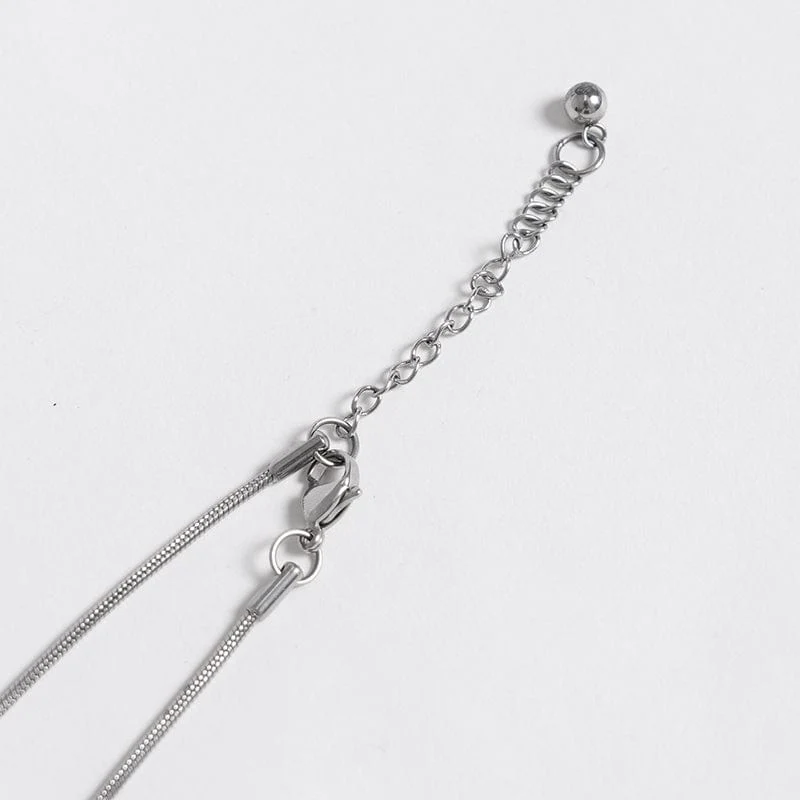 Weirdcore Alien Mechanische Elemente Halskette für Damen Silber Grau