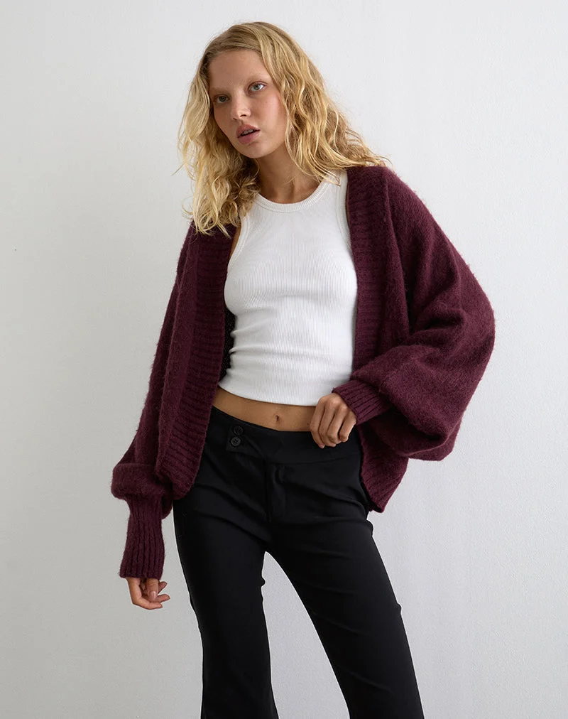 Pasha Shrug Strickjacke in Dark Cherry