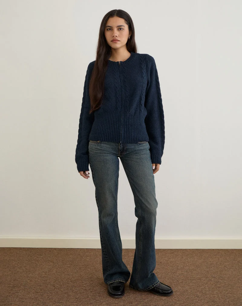 Anitra Strickjacke aus Kabelstrick Navy