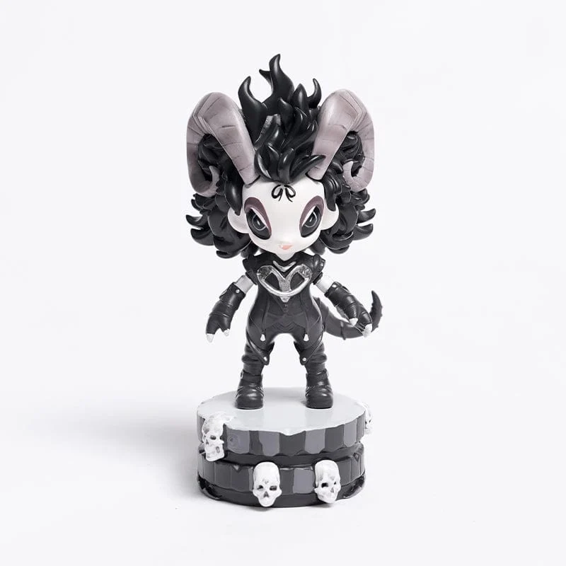 Devil Fashion Lilimar Ornament