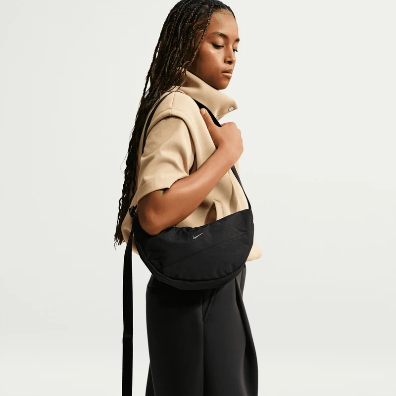 Nike Aura Crescent - Bolso bandolera 30.5 cm (schwarz/gunmetal)