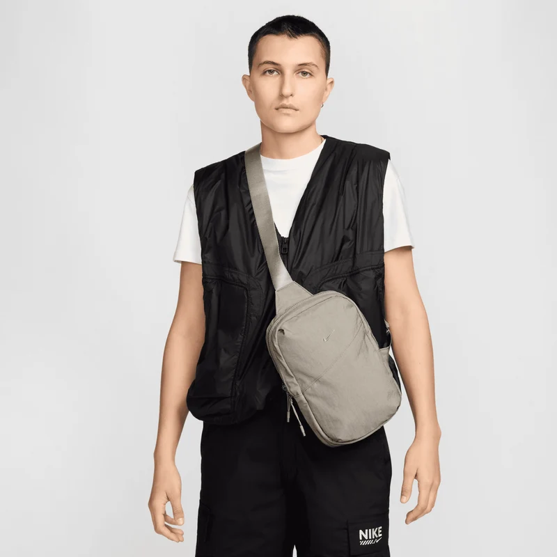 Nike Aura - Bolso bandolera 28 cm (cream/metallic)