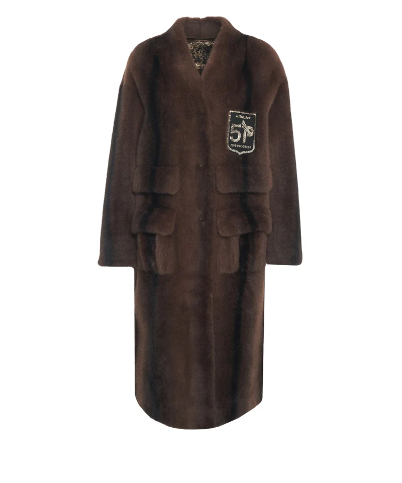 Cappotto con patch logo