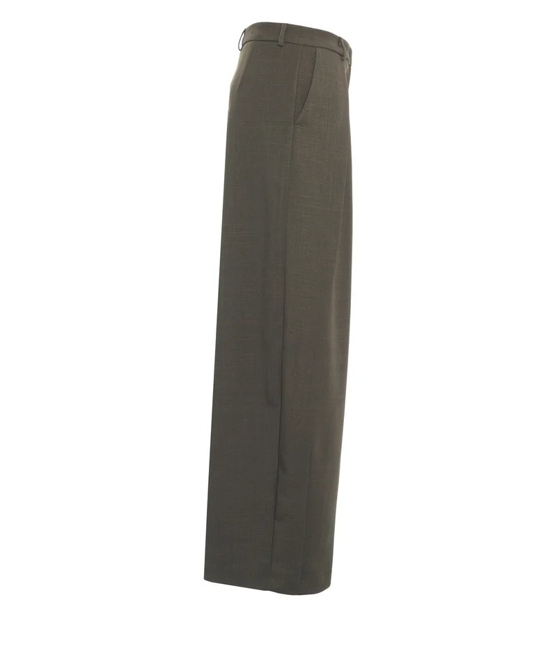 Pantaloni con le pinces