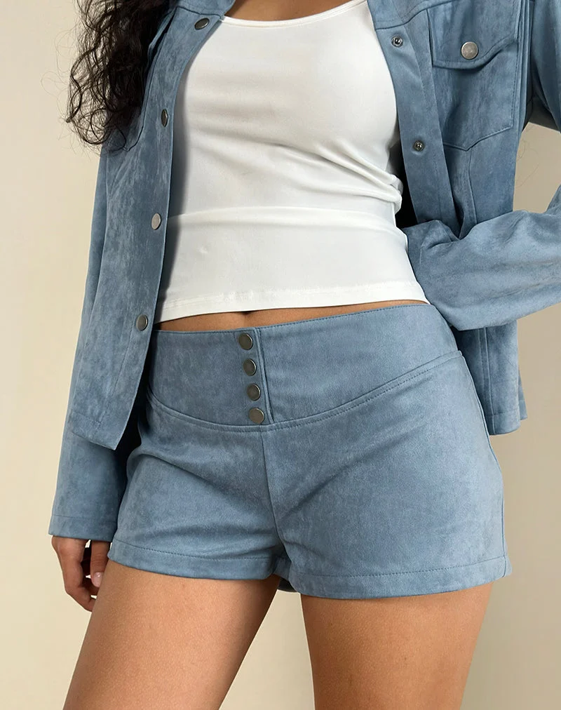 Samila Gesäumte Hotpant aus Wildlederimitat in staubigem Blau