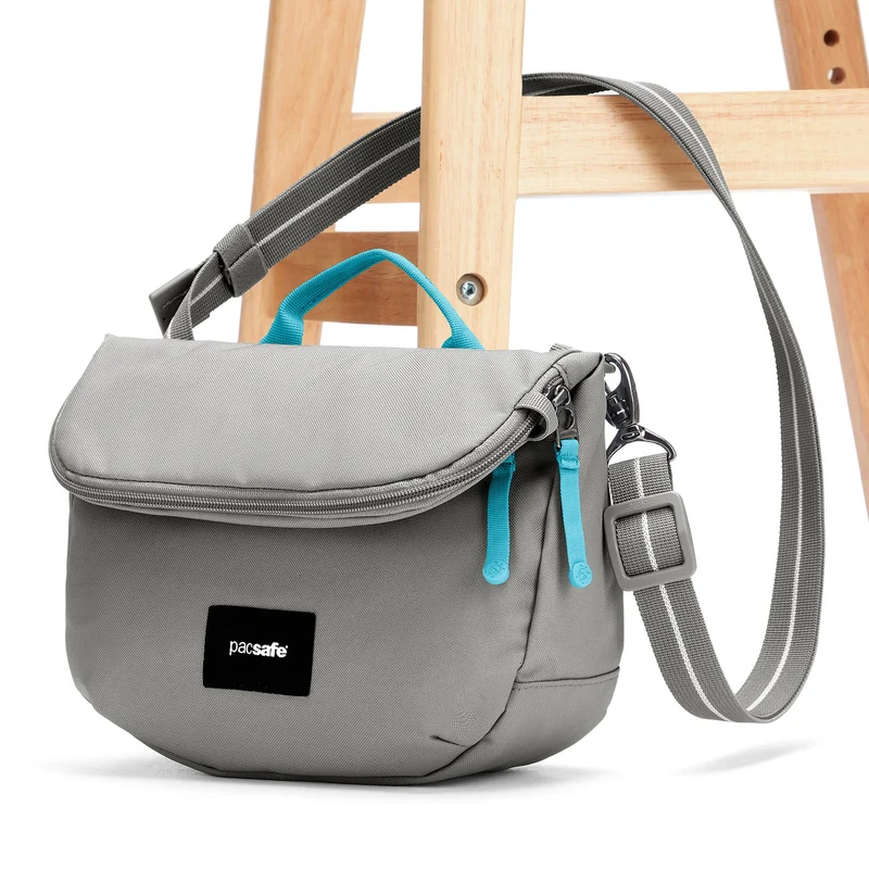 pacsafe GO Saddle Crossbody - Bolso bandolera 24 cm (stone)