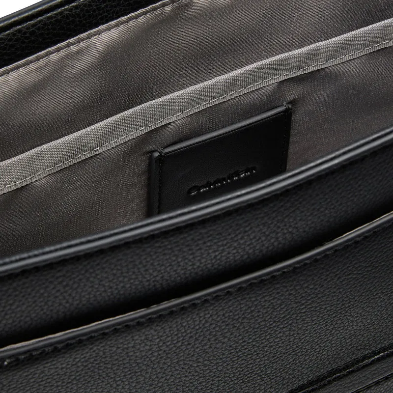 Calvin Klein Raised - Bolso bandolera 29.5 cm (black)