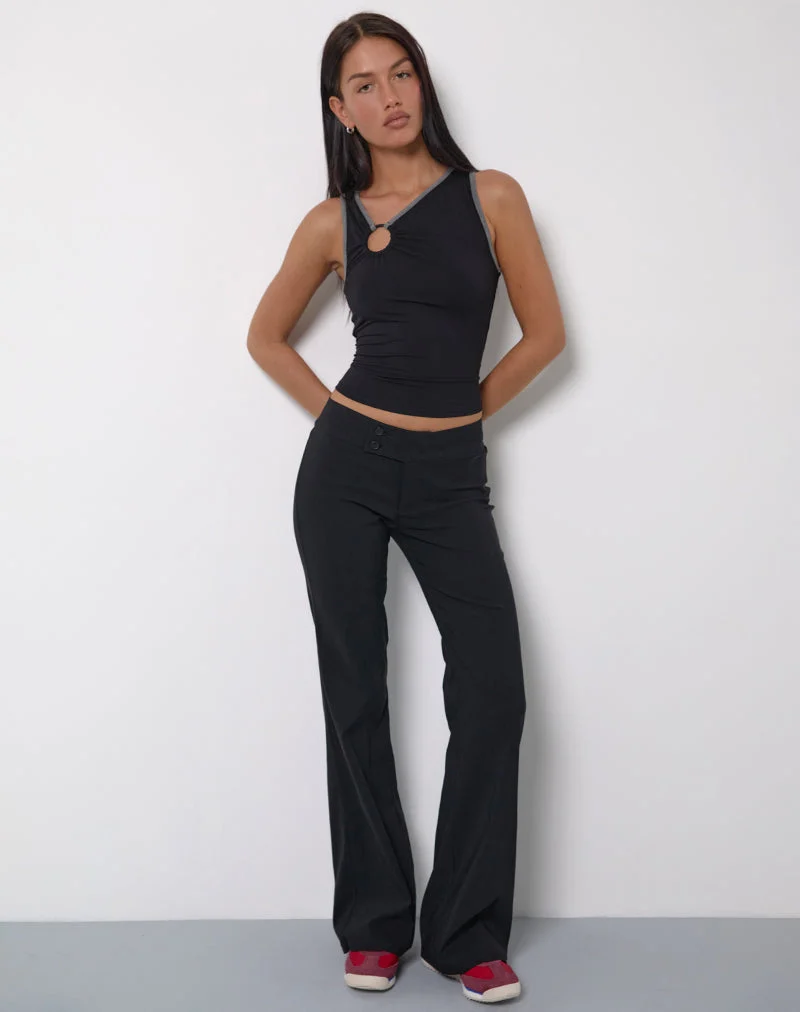 Sharena O Ring Vest Top in Schwarz