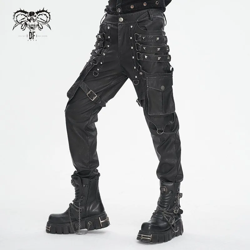 Gothic-Herrenhose aus Kunstleder mit großen Taschen und Nieten