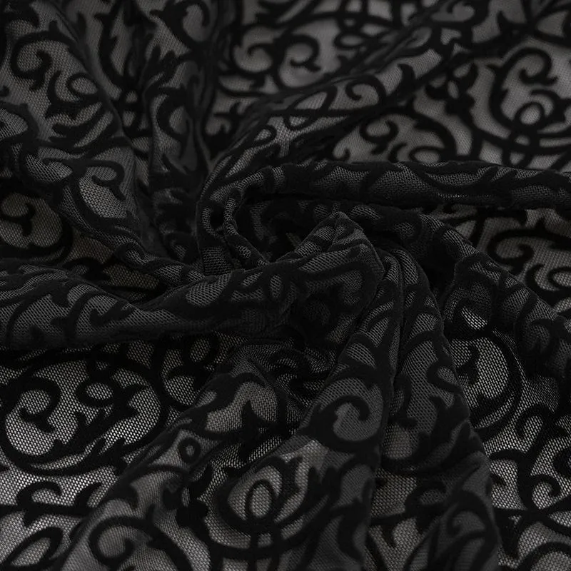 Gothic-Hose mit Kettenmuster und Blumenspitze für Damen