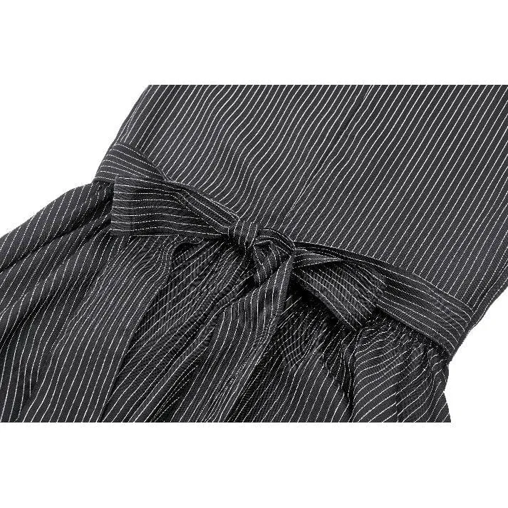 Gothic Lolita Rüschenkleid aus Spitze, kurzes Damenkleid, Abschlusskleid, Schwarz-Weiß