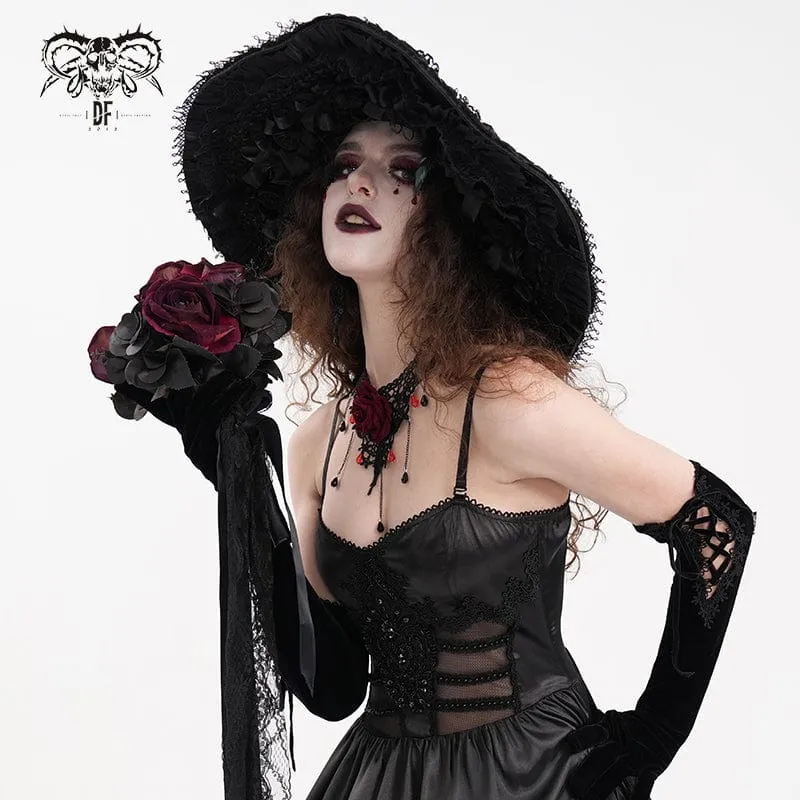 Gothic-Mützen aus Rosenspitze für Damen