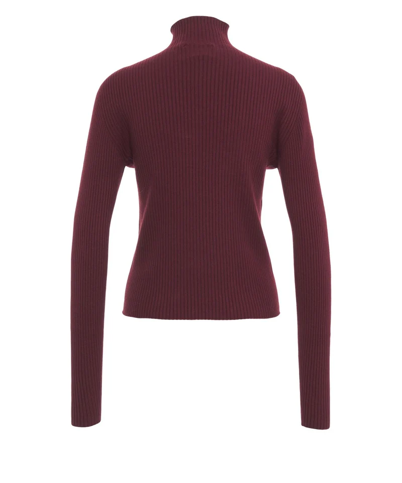 Pullover con collo alto