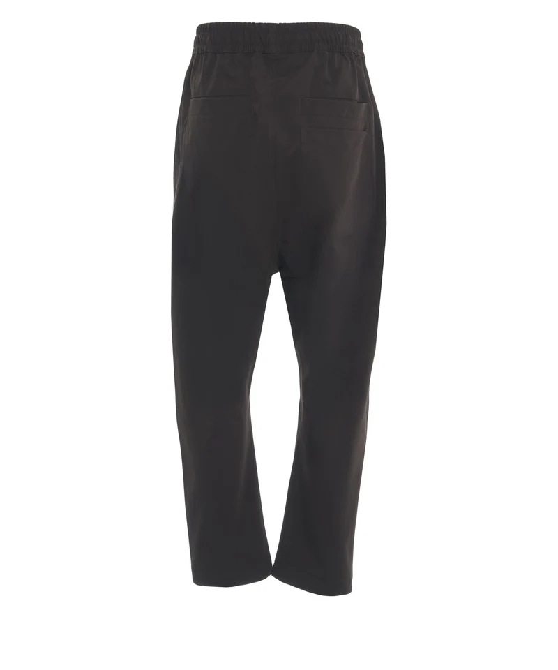 Pantaloni con tasche applicate