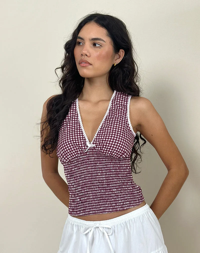 Hevalis Plunge Top in Mini Gingham Wein