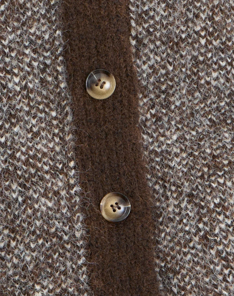 Ura Strickjacke in Übergröße in Braun und Creme