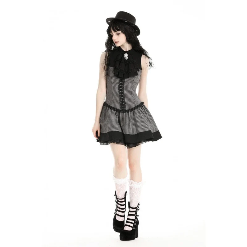 Gotisches, gerüschtes, gestreiftes Abschlusskleid für Damen