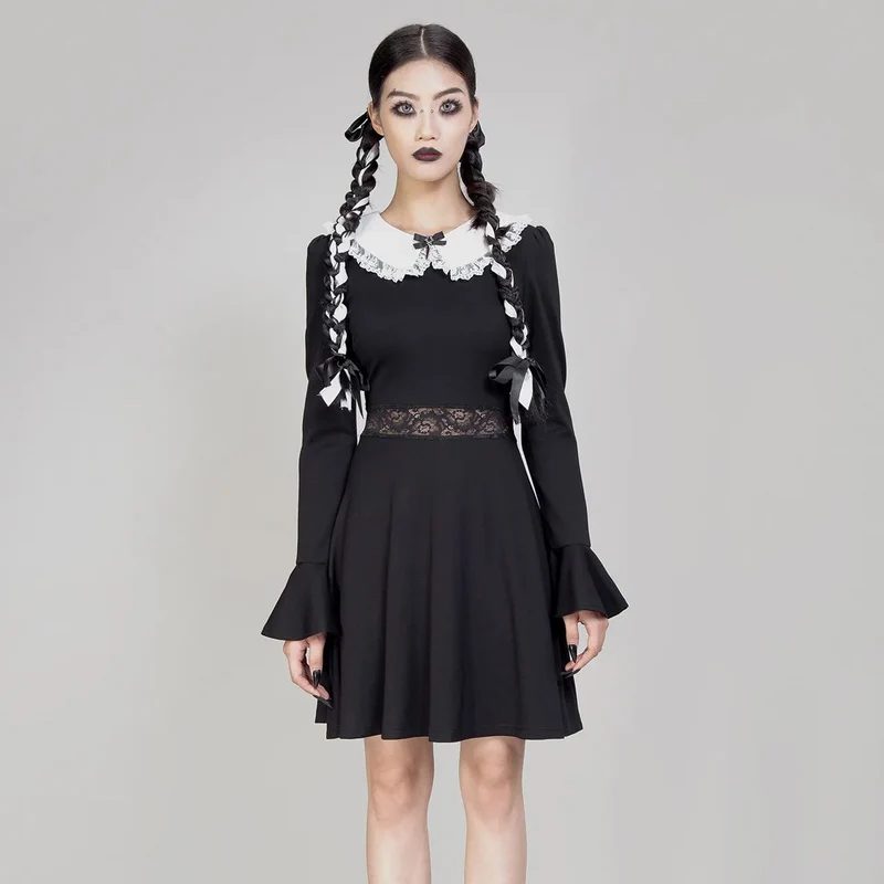 Damen-Kleid mit ausgestellten Ärmeln und Lolita-Puppenkragen