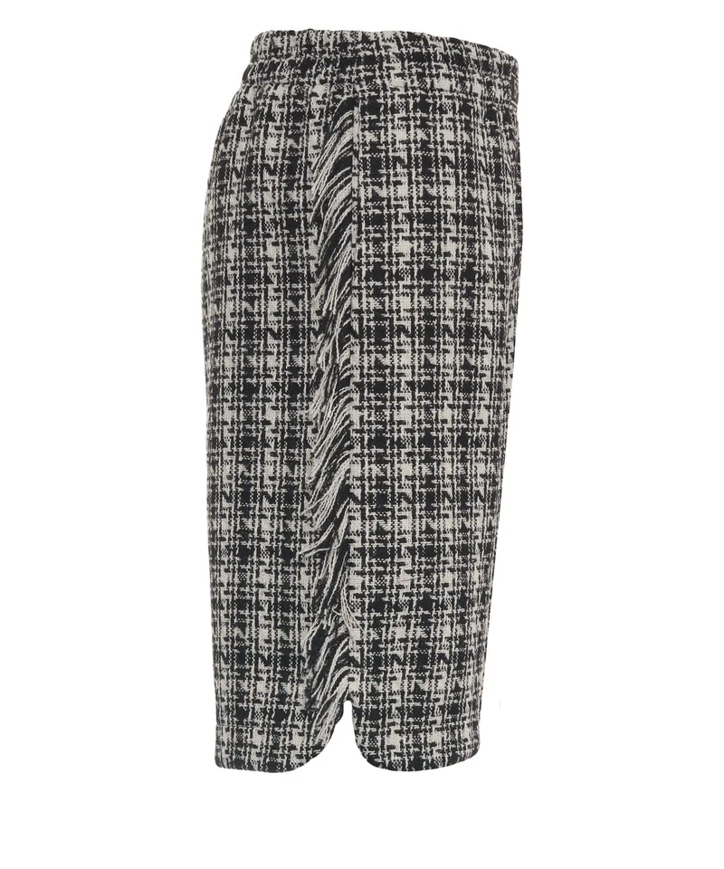 Pantaloncini con dettagli con frange