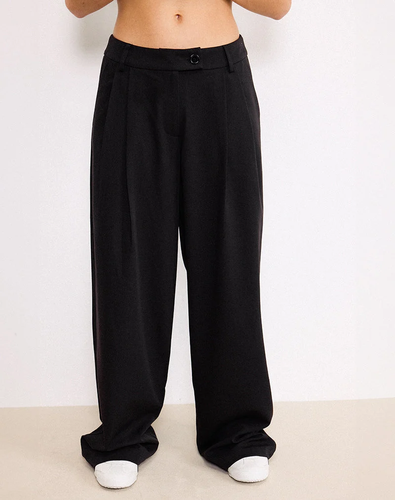Sakira Hose mit weitem Bein in Übergröße in Schwarz