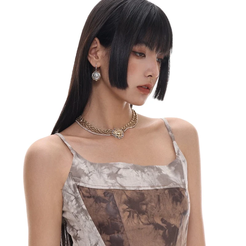 Mehrschichtiger Gothic-Medusa-Halsband für Damen