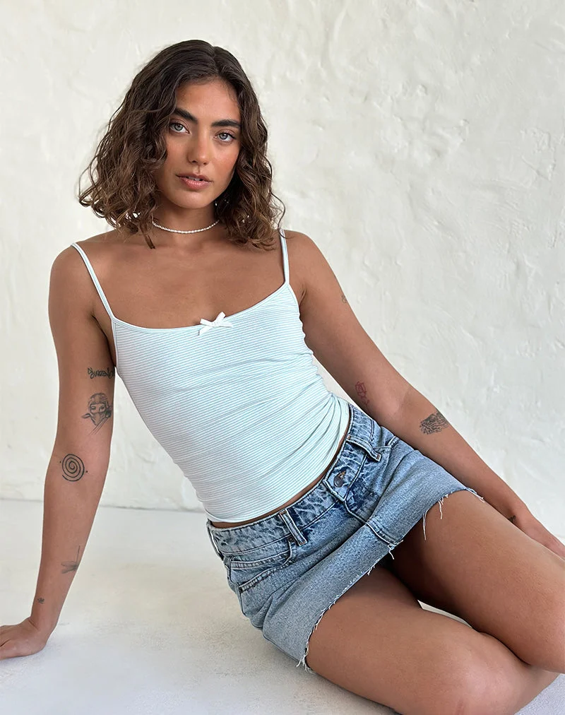 Barlyn Cami Top in Blau und Weiß gestreift