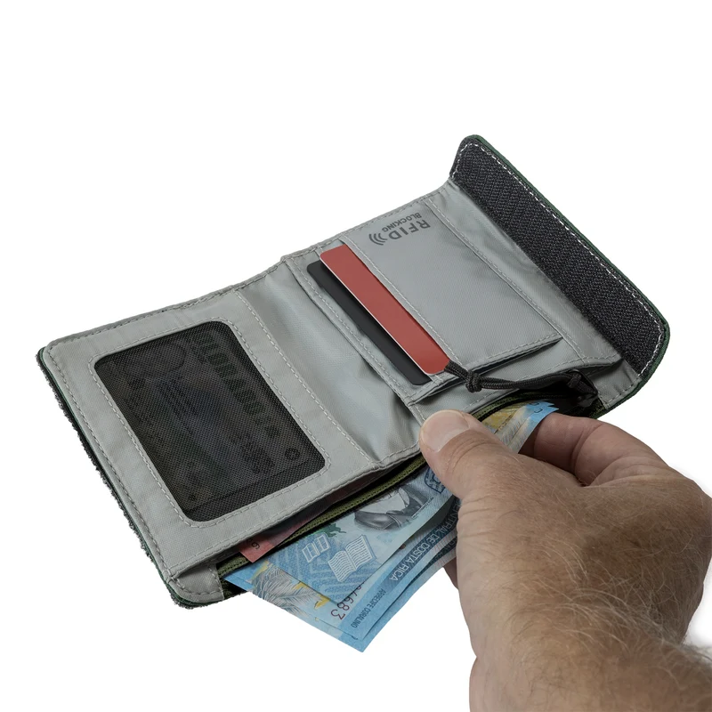 eagle creek Stash RFID Tri-Fold - Cartera 2cc 13 cm (grass green)