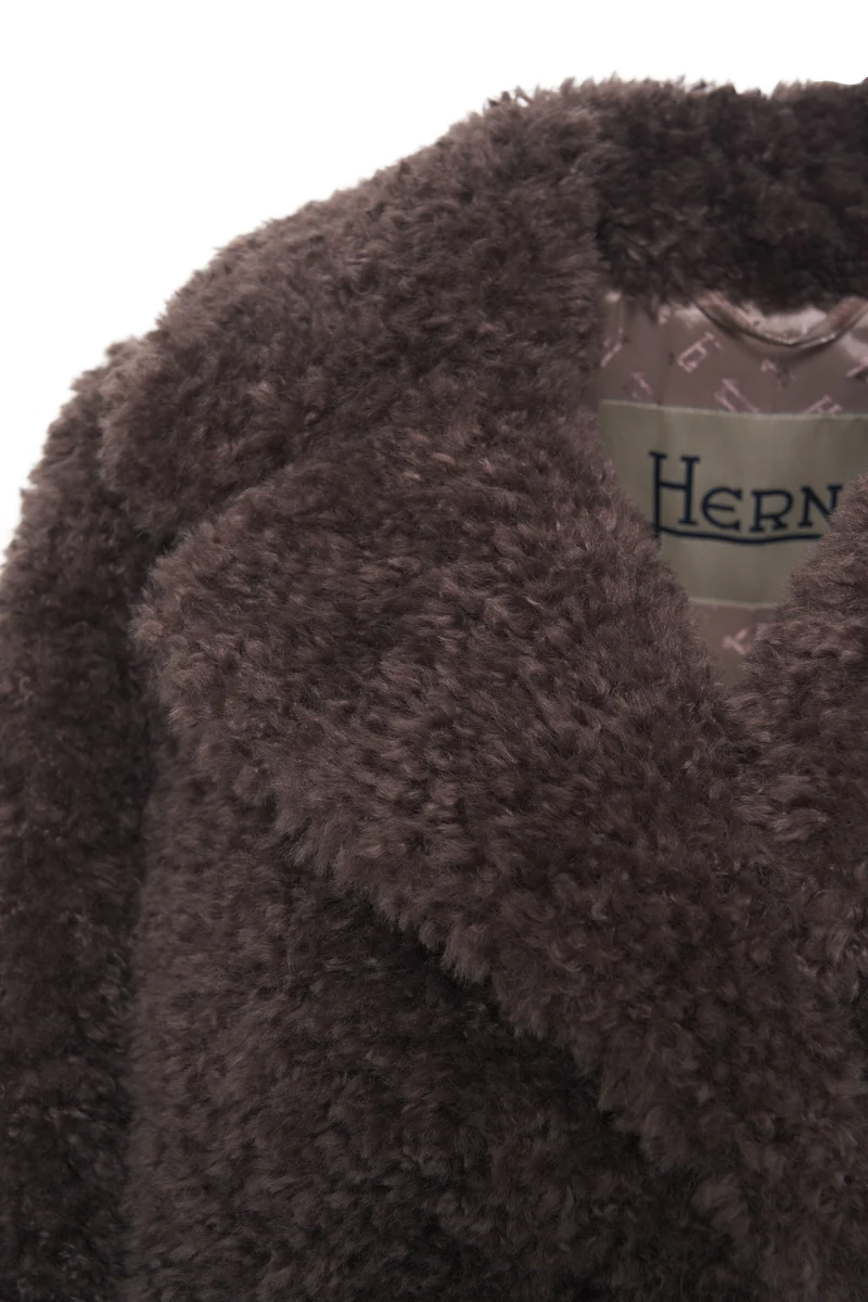 Cappotto in ecopelliccia