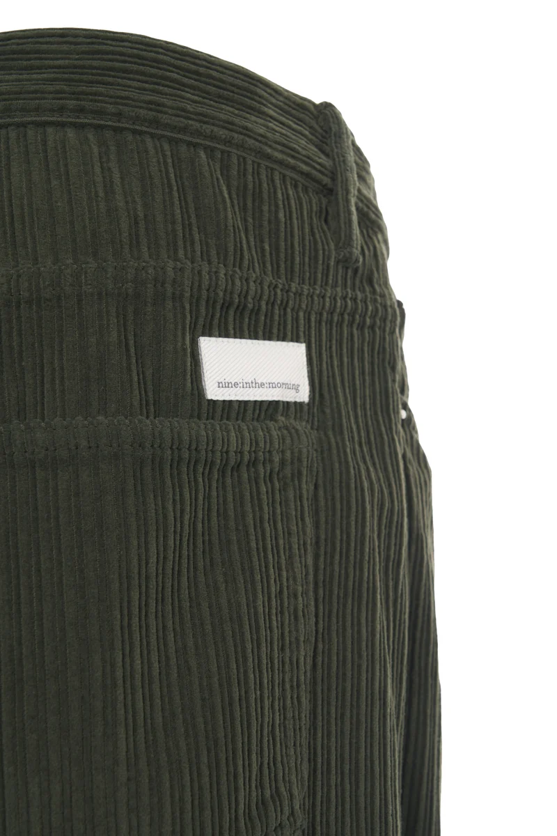 Pantaloni in velluto a coste 'Icaro'