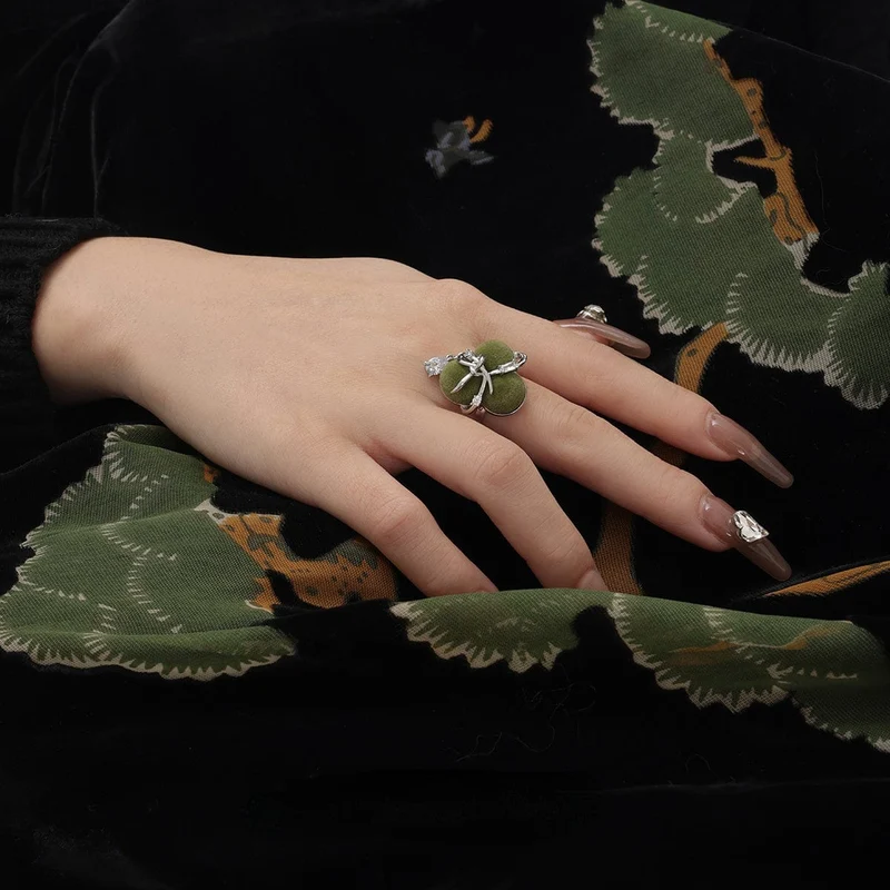 Damen Grunge Beflockung Moos Zirkon Ring