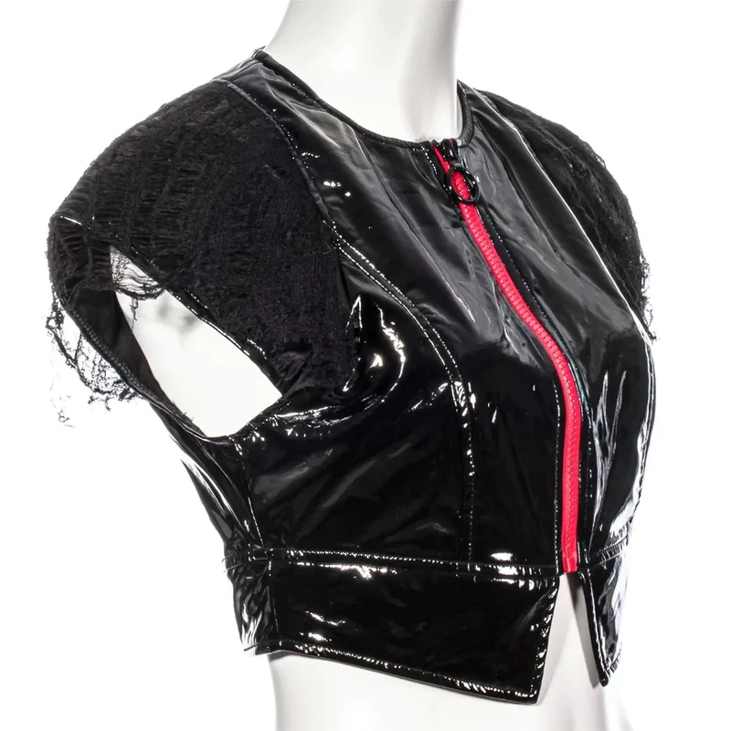 Crop-Top aus zerrissenem Lackleder für Damen