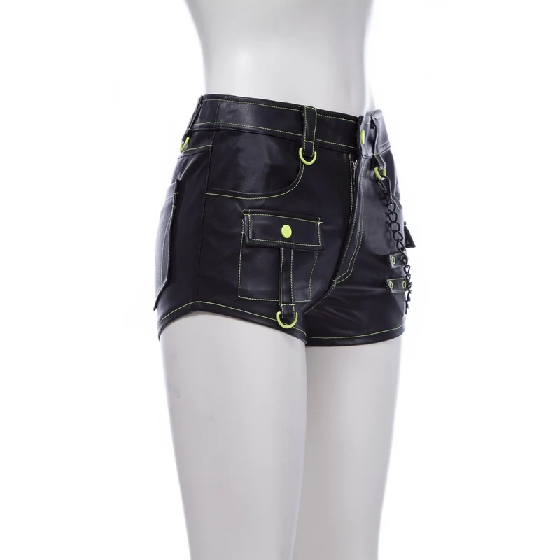 Damen-Punk-Ledershorts mit mehreren Taschen