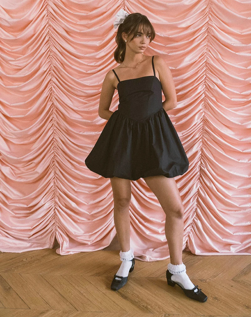 Micala Puffball-Minikleid in Schwarz