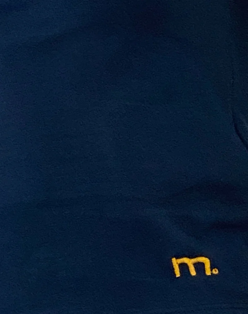 Izolde Baby Tee in Navy mit senfgelbem Einband und M-Stickerei