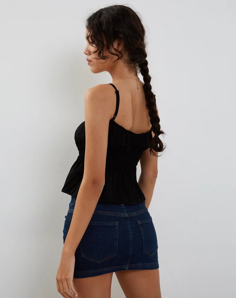 Lyncia Tie Front Cami Top in Schwarz