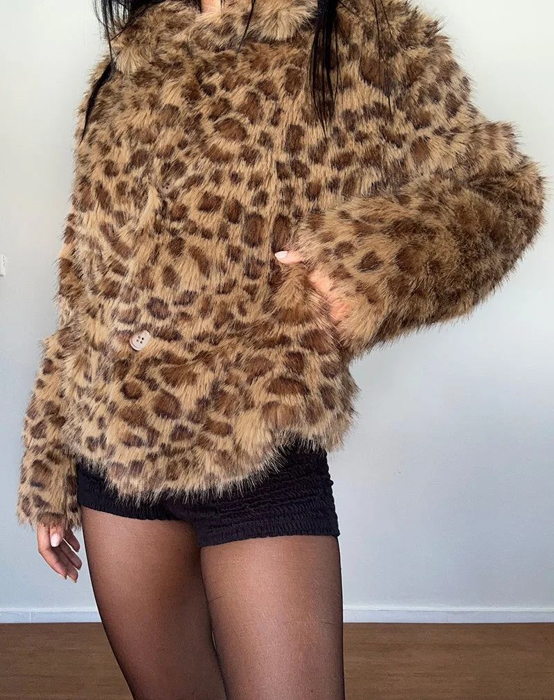 Joji Crop Jacke aus Kunstfell in Braun Leopard
