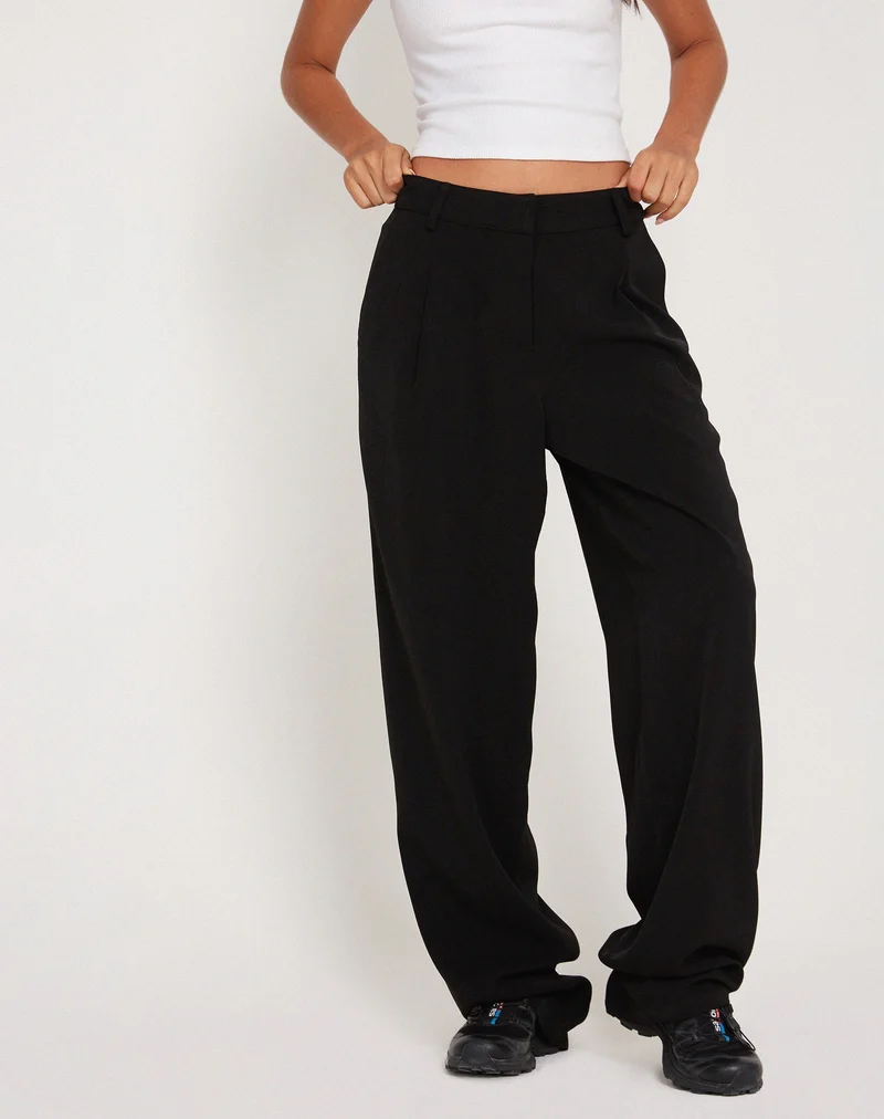 Sakaria Hose mit weitem Bein in Tailoring Schwarz