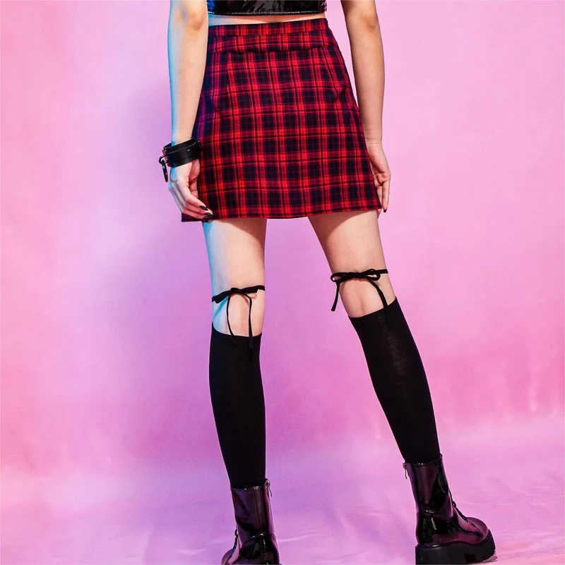 Karierter Rock mit Grunge-Ausschnitt und Schnalle für Damen