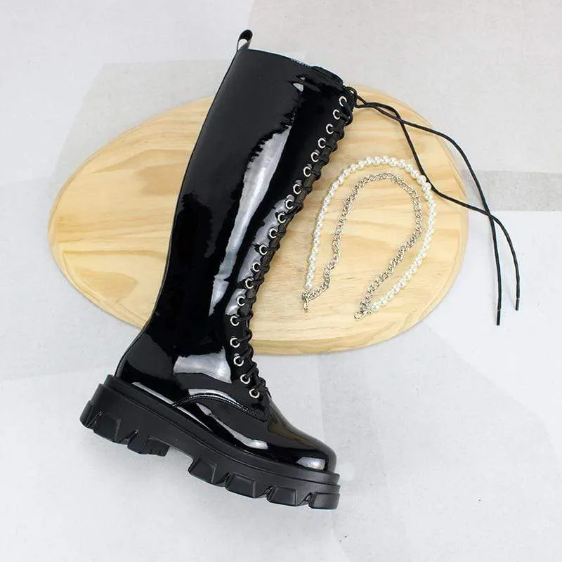 Damen Gothic Punk Oberschenkelhohe Stiefel mit Perlenkette